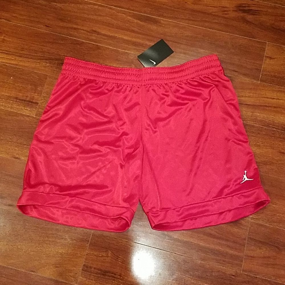 NWT size XL Nike basketball shorts